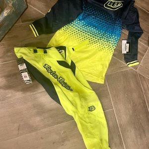 NWT Troy Lee Designs Youth Moto Dirt Bike Gear